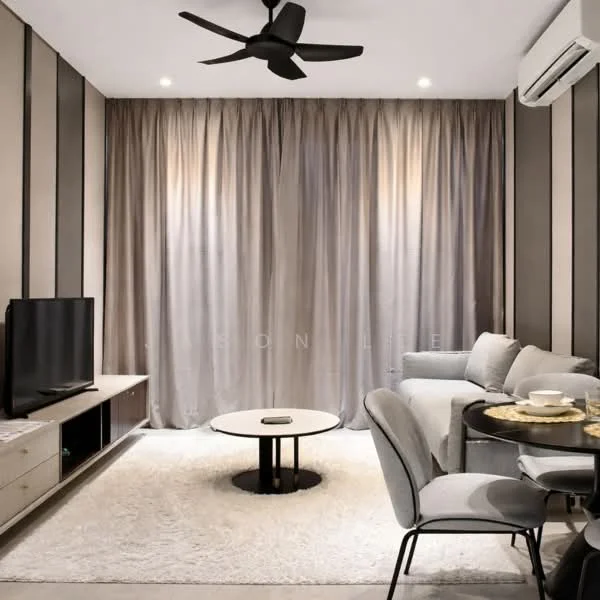Living features: light grey fabric sofa, round coffee table with black base, TV console with drawers, wall-mounted flat-screen TV, sheer curtains, recessed downlights, 5-blade ceiling fan, area rug with plush texture, air conditioning unit; style: modern.