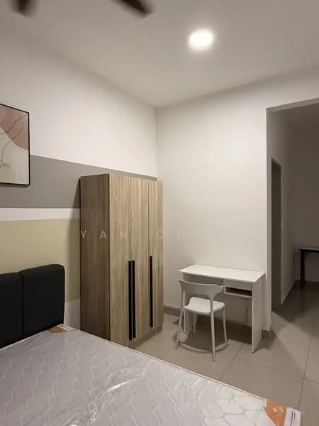 Bedroom features: queen-size bed, black upholstered headboard, wooden wardrobe with two doors, white desk, white chair, light grey walls, cream accent wall, recessed ceiling light, tile flooring; style: modern.