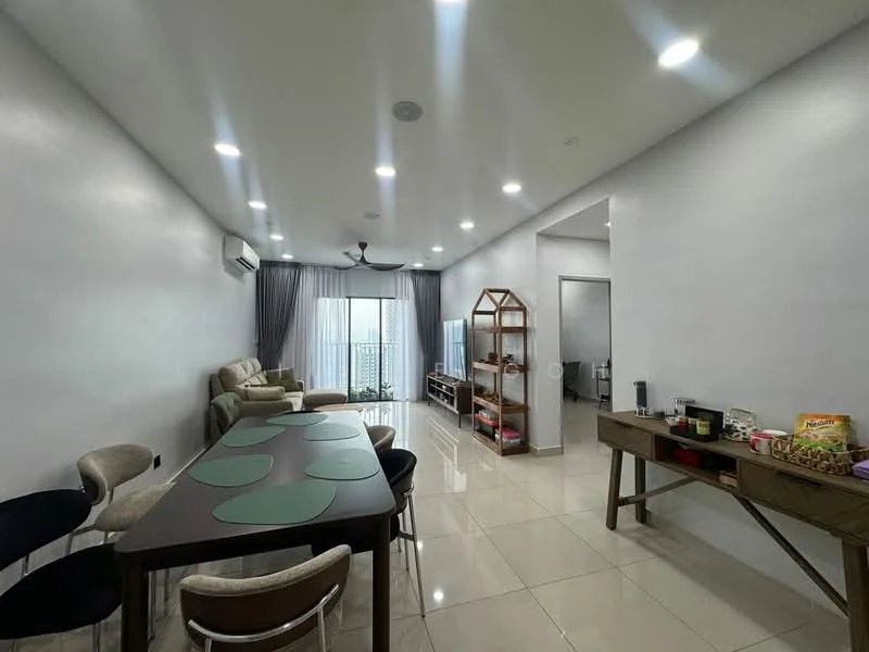 Living features: cream painted walls, glossy ceramic tile flooring, 5-blade ceiling fan with light, recessed LED downlights, floor-to-ceiling windows, sliding glass door, sofa in light beige fabric, TV console, wall-mounted TV, decorative shelving unit, dining table with green placemats, upholstered dining chairs, open shelving with snacks, decorative items on shelves; style: modern; view: city.
