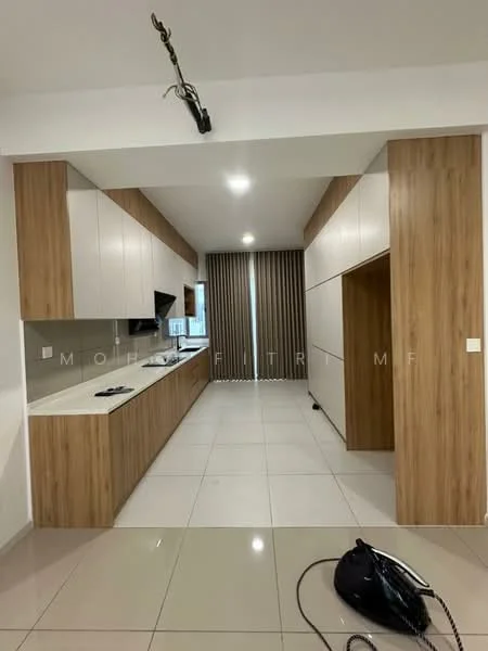 Kitchen features: white quartz countertop, wood cabinetry with flat-panel design, built-in oven, stainless-steel range hood, ceramic tile flooring, recessed downlights, sliding glass door, vertical blinds, single-bowl stainless-steel sink, chrome pull-down faucet; style: modern.