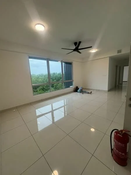 Living features: large floor-to-ceiling windows, white painted walls, polished ceramic tile flooring, 5-blade ceiling fan, recessed ceiling lights, fire extinguisher, view of greenery; style: modern; view: garden.