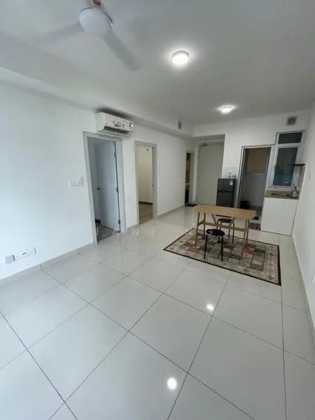 Living features: white painted walls, glossy ceramic tile flooring, 5-blade ceiling fan with light, recessed downlights, single wall-mounted split AC, dining table with chairs, area rug, open layout, doorway to other rooms; style: modern.