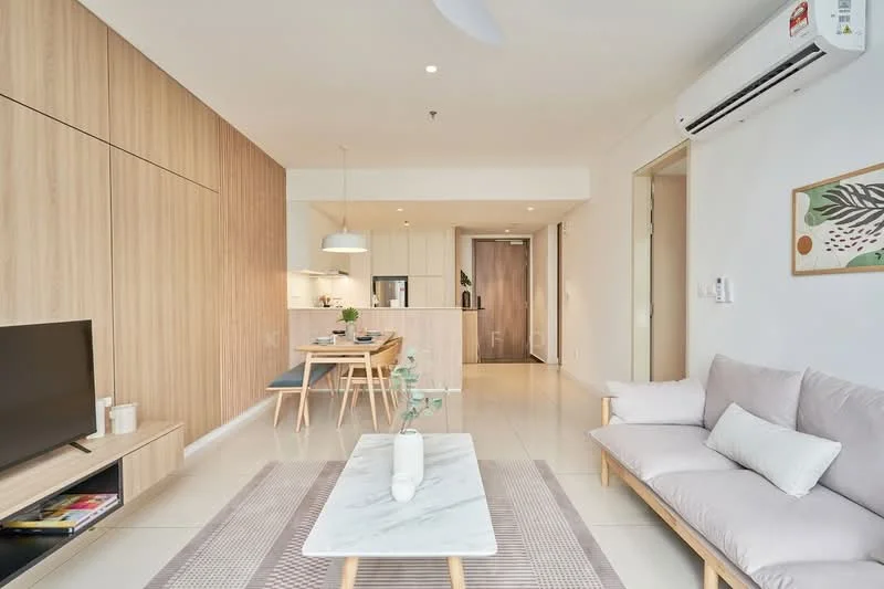 Living features: light grey fabric sofa, wooden coffee table with marble top, TV console, wall-mounted TV, area rug with geometric pattern, wall-mounted split AC, light wood paneling on wall, recessed ceiling lights, dining table with chairs, open kitchen layout, large windows for natural light, neutral painted walls, ceiling fan; style: modern. Kitchen features: white cabinetry, stainless-steel appliances, kitchen island, light-colored countertops, built-in oven, refrigerator, 4-burner gas hob, sink with faucet; style: modern.
