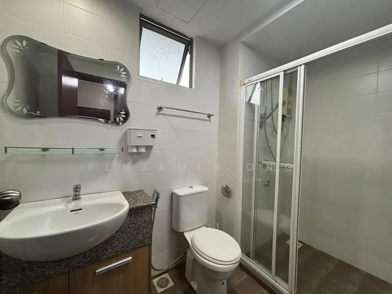 Bathroom features: single-sink vanity with granite countertop, chrome basin mixer faucet, framed mirror, one-piece toilet, walk-in shower with glass enclosure, tile cladding on walls, ceramic tile flooring, wall-mounted towel rack, glass shelf, window for natural light; style: modern.