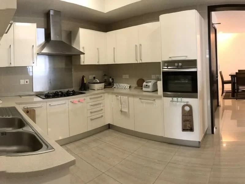 Kitchen features: white cabinetry, stainless-steel appliances, double-bowl stainless-steel sink, chrome pull-down faucet, 4-burner gas hob, built-in oven, grey tiled backsplash, marble countertop, recessed downlights, ceramic tile flooring, open shelving, kitchen island, dish rack, kitchen utensils, wall-mounted storage; style: modern.