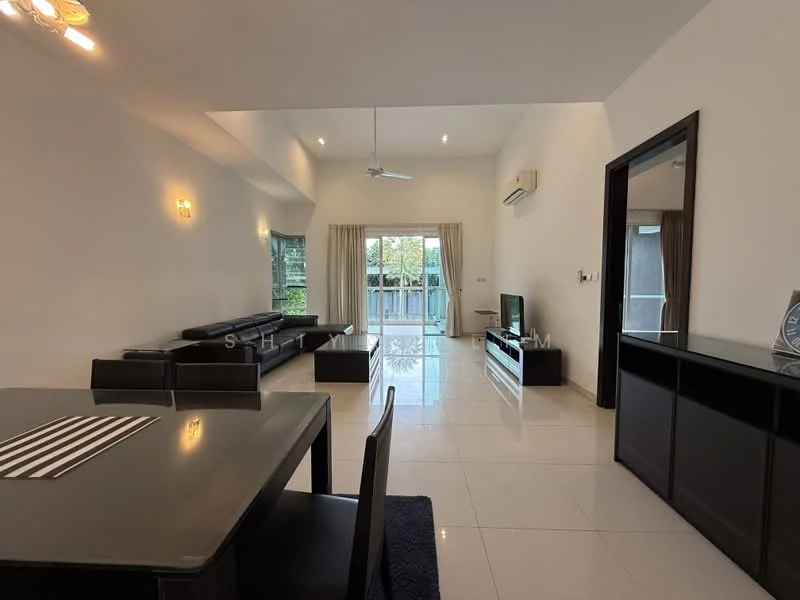 Living features: 3-seater black leather sofa, coffee table, wall-mounted TV, TV console, area rug, ceiling fan with light, recessed downlights, floor-to-ceiling windows, sliding glass door, white painted walls, polished ceramic tile flooring, dining table with black chairs; style: modern; view: garden.