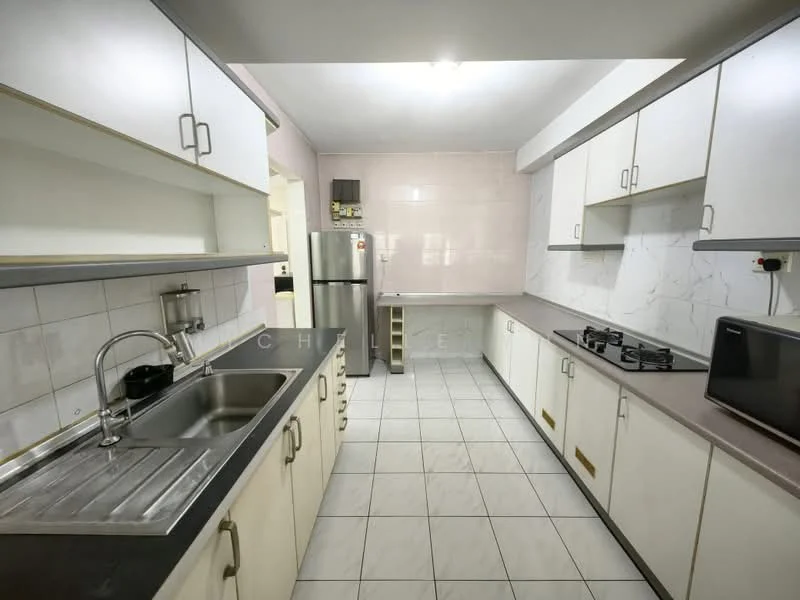 Kitchen features: single-bowl stainless-steel sink, chrome pull-down faucet, stainless-steel fridge, built-in oven, 4-burner gas hob, microwave, laminate countertop, white shaker cabinets, tile backsplash, ceramic tile flooring, recessed downlights, wall-mounted cabinets, open shelving; style: modern.