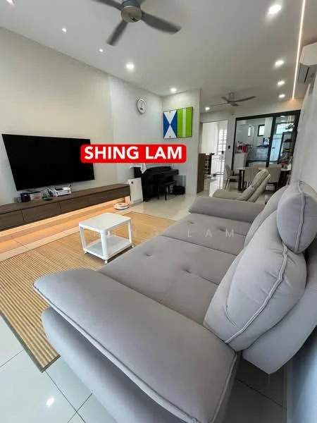 Living features: 3-seater fabric sofa in grey, coffee table, wall-mounted TV, TV console, area rug, ceiling fan, recessed downlights, white painted walls, tile flooring, decorative wall art, sliding glass door, open layout to dining area; style: modern.