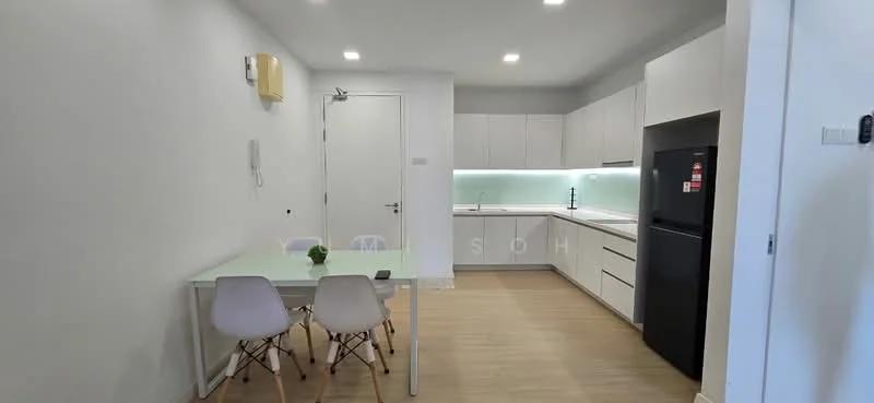 Kitchen features: white cabinetry, stainless-steel fridge, built-in oven, 4-burner gas hob, single-bowl stainless-steel sink, chrome pull-down faucet, white quartz countertop, tile backsplash, dining table with 4 chairs, light wood flooring, recessed downlights, wall-mounted intercom, open layout; style: modern.