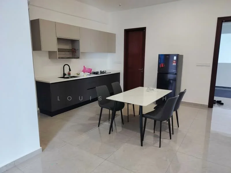 Kitchen features: white cabinets with flat-panel design, black countertop, single-bowl stainless-steel sink, chrome pull-down faucet, 4-burner gas hob, built-in oven, refrigerator with freezer compartment, dining table for four, four black dining chairs, tile flooring, white painted walls, window with natural light; style: modern.