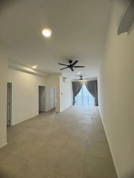 Living features: light beige tiled flooring, white painted walls, 5-blade ceiling fan, floor-to-ceiling windows, sheer curtains, recessed downlights, open layout, air conditioning unit; style: modern; view: city.