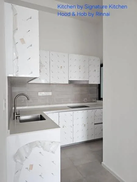 Kitchen features: single-bowl stainless-steel sink, chrome pull-down faucet, grey quartz countertop, white flat-panel cabinets, built-in hood, built-in hob, grey tile backsplash, ceramic tile flooring, wall-mounted electrical outlets, window for natural light; style: modern.