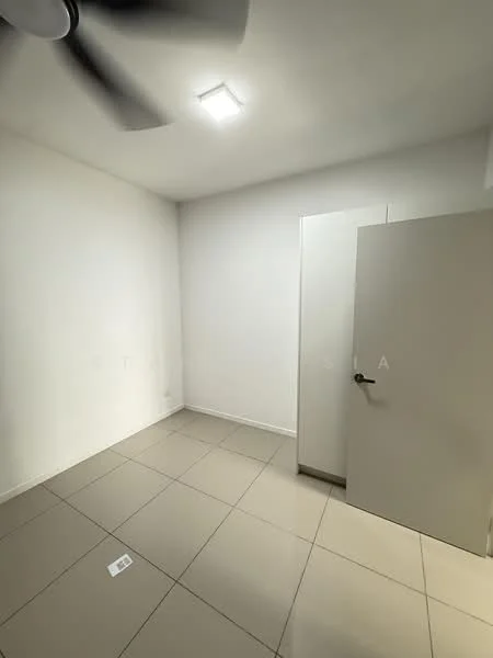 Room features: white painted walls, tile flooring, ceiling fan, single door, square ceiling light.