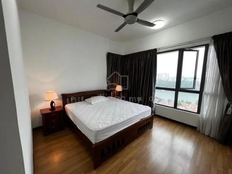 Bedroom features: queen-size bed, wooden bed frame, 2 bedside lamps, wooden bedside tables, floor-to-ceiling windows, curtains, ceiling fan, wooden flooring, city view; style: modern; view: city.