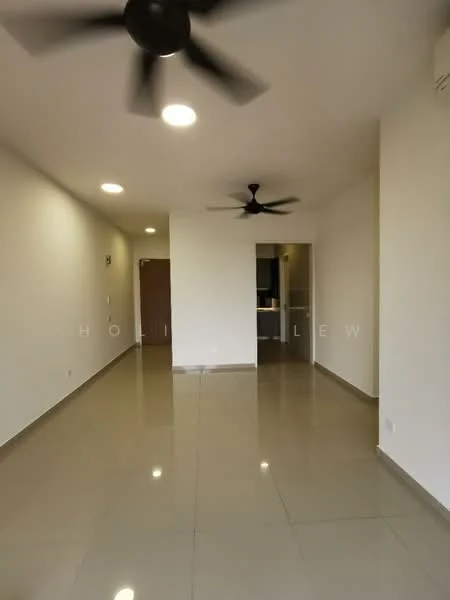 Living features: polished ceramic tile flooring, white painted walls, recessed downlights, 5-blade ceiling fan, open layout, doorway leading to kitchen, large windows, neutral color palette; style: modern.