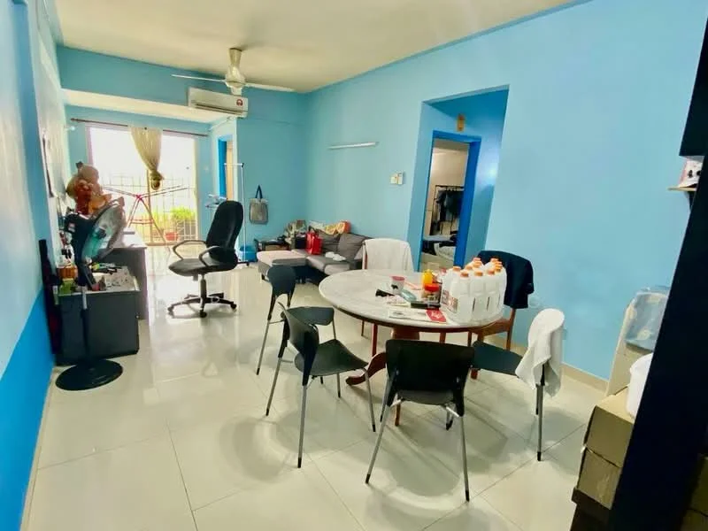 Living features: light blue painted walls, white tiled flooring, 5-blade ceiling fan with light, round dining table, 4 black dining chairs, grey fabric sofa, office chair, sliding glass door, balcony view, decorative wall art, TV console, open shelving unit; style: modern; view: garden.