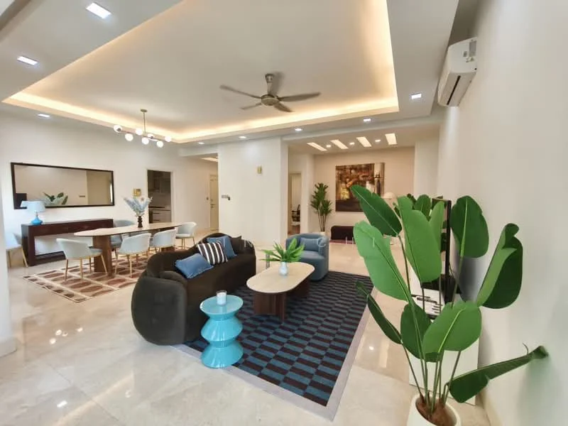 Living features: 5-blade ceiling fan with light, recessed downlights, cream painted walls, marble tile flooring, area rug with geometric pattern, 3-seater fabric sofa in dark grey, coffee table with marble top, blue accent side table, wall-mounted TV, dining table with 6 chairs, decorative plants, framed artwork, open shelving unit, large windows with natural light; style: modern.