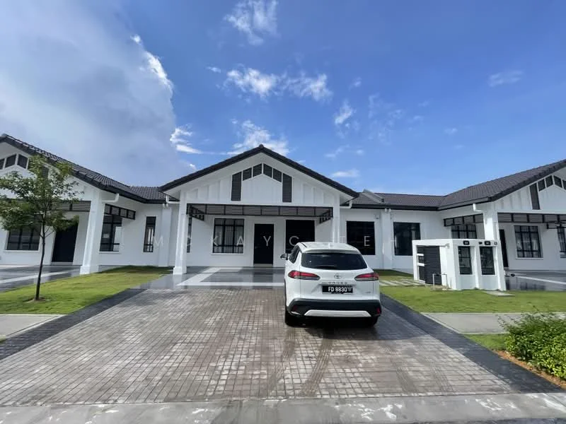 Exterior type: semi-detached house; features: white painted facade, pitched tile roof, manicured lawn, paved driveway, multiple air conditioning units, large windows, covered porch, landscaped garden, modern architectural design; style: modern.