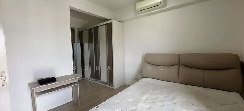 Bedroom features: queen-size bed, upholstered headboard, wooden flooring, built-in wardrobe with sliding doors, wall-mounted air conditioning unit, desk with chair, neutral wall color, window with natural light; style: modern.