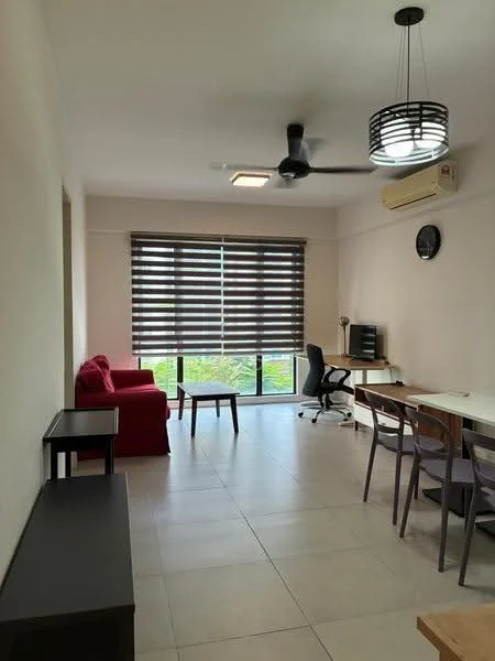 Living features: red fabric sofa, black coffee table, wooden dining table, 4 dining chairs, floor-to-ceiling windows, roller blinds, ceiling fan with light, wall-mounted air conditioning unit, light-colored tiled flooring, decorative wall clock; style: modern; view: garden.
