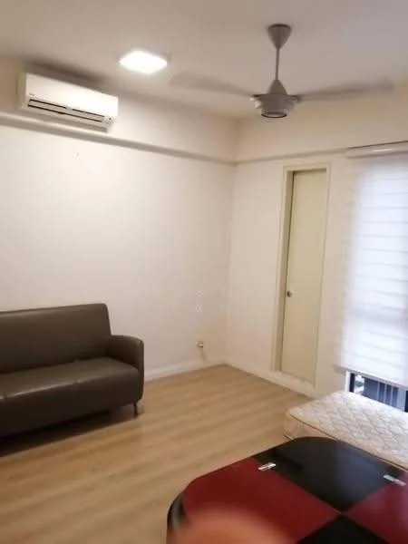 Room features: laminate flooring, white painted walls, ceiling fan, wall-mounted split AC, window with roller blinds, sofa in grey, door to closet, mattress on bed frame; style: modern.