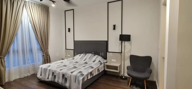 Bedroom features: king-size bed with patterned bedding, upholstered headboard, two bedside tables, black floor lamp, armchair in grey fabric, curtains in light beige, sheer curtains, wooden flooring, wall-mounted sconces, decorative wall panels; style: modern.