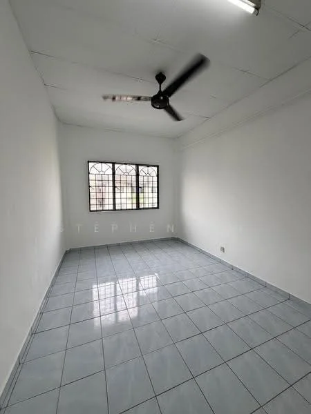 Nuri Court, Pandan Indah, Ampang — view 2 of 5 in Nuri Court — for Rent