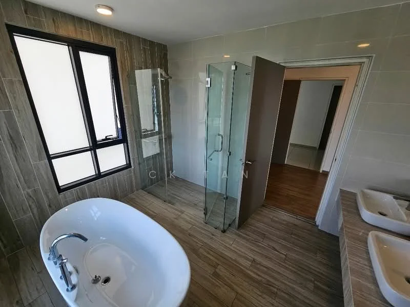 Bathroom features: freestanding bathtub, walk-in shower with glass enclosure, double-sink vanity with two basins, chrome basin mixers, tile cladding on walls, wood-look tile flooring, large window for natural light, mirror above vanity, recessed ceiling lights; style: modern.