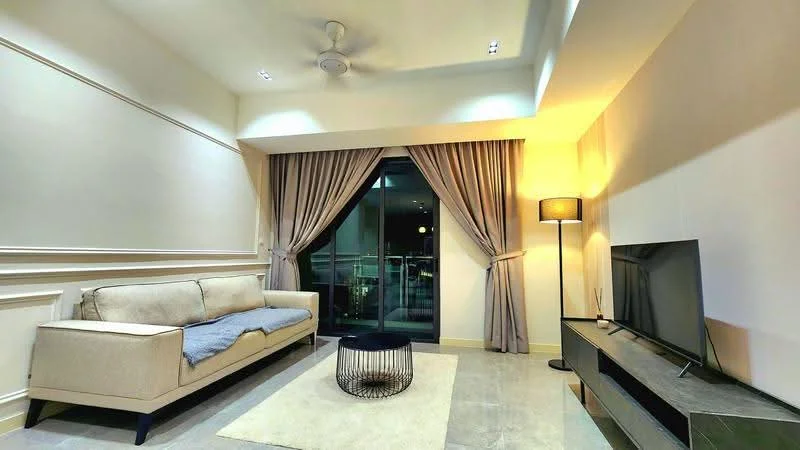 Living features: cream painted walls, recessed downlights, 5-blade ceiling fan, floor-to-ceiling sliding glass door, sheer curtains, beige fabric sofa, black coffee table, TV console, wall-mounted TV, area rug, decorative lamp; style: modern.