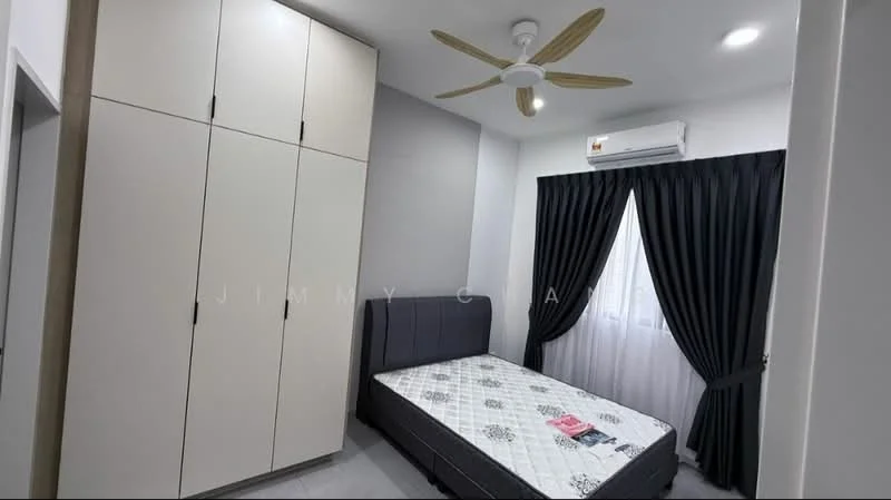 Bedroom features: queen-size bed, upholstered headboard, built-in wardrobe with sliding doors, 5-blade ceiling fan, wall-mounted air conditioning unit, blackout curtains, white painted walls, grey accent wall, tile flooring, decorative throw pillows, bedside table, area rug; style: modern.