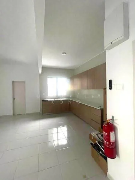 Opal, Taman Puchong Intan, Puchong — view 2 of 5 in Opal Apartment — for Rent