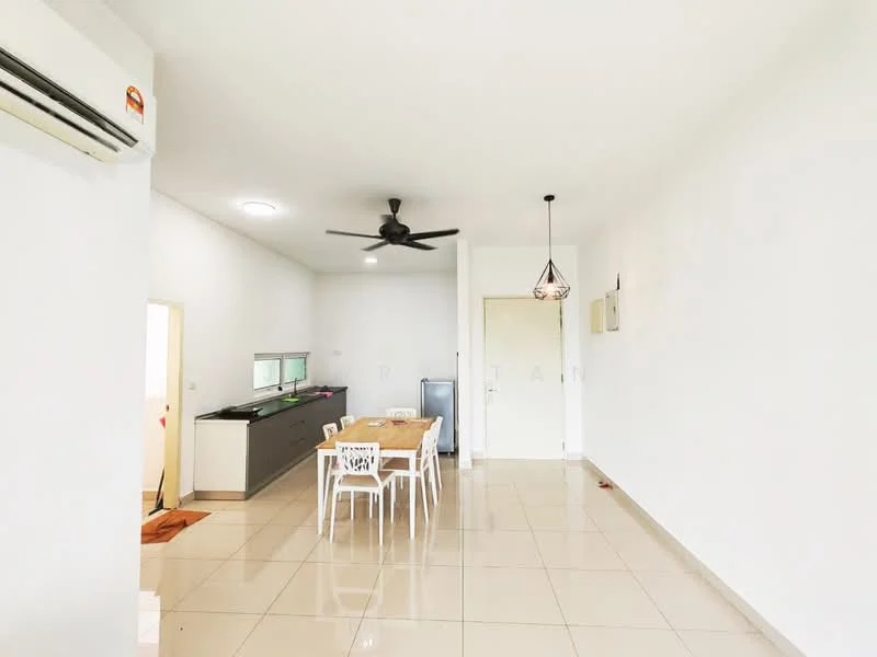 Living features: white painted walls, polished ceramic tile flooring, 5-blade ceiling fan with light, recessed downlights, dining table with 6 white chairs, kitchen area with countertop, stainless-steel fridge, wall-mounted split AC; style: modern.