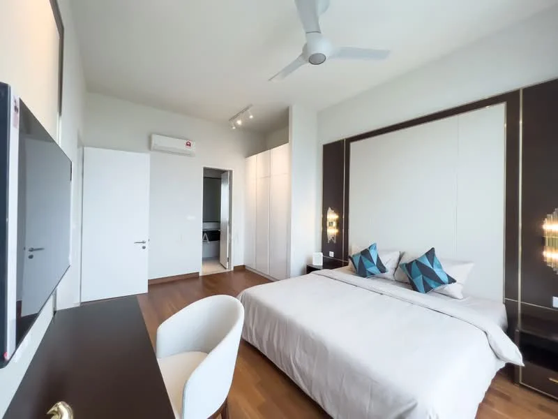Bedroom features: king-size bed with white bedding, upholstered headboard, two bedside lamps, wall-mounted TV, white painted walls, wooden flooring, 5-blade ceiling fan, built-in wardrobe with sliding doors, desk with chair, recessed lighting, floor-to-ceiling windows; style: modern.
