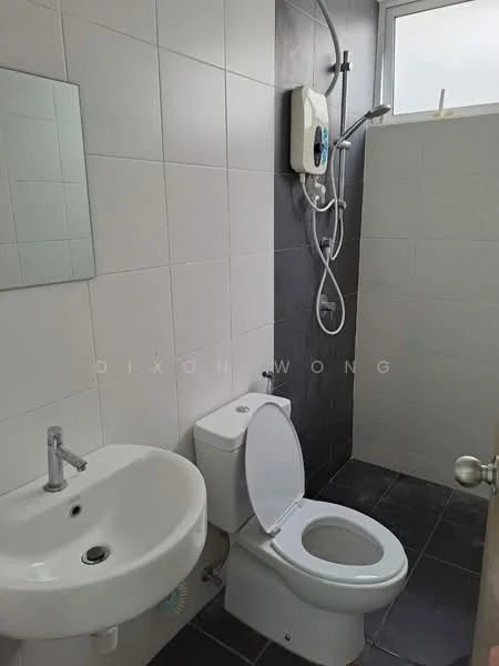 Bathroom features: white ceramic wall tiles, dark grey accent wall, single-sink vanity with chrome faucet, one-piece toilet, shower with wall-mounted showerhead, water heater unit, mirror above sink, black floor tiles; style: modern.