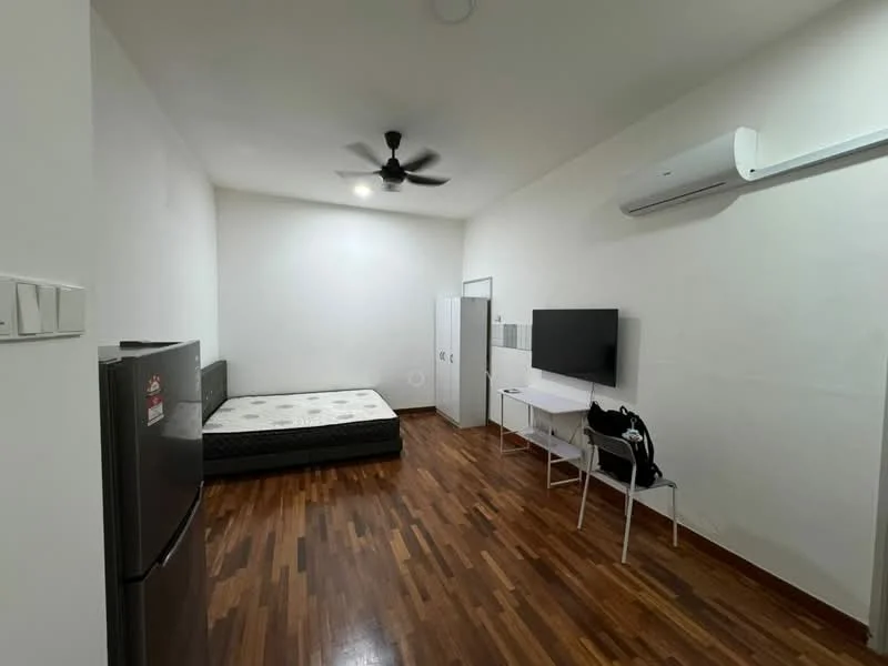 Pacific Star, Seksyen 13, Petaling Jaya