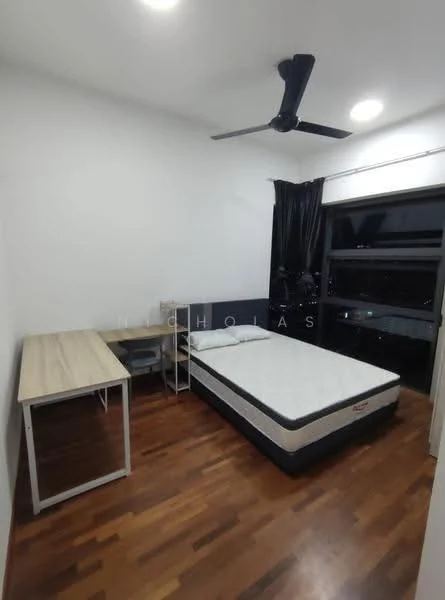 Bedroom features: queen-size bed, wooden flooring, white painted walls, blackout curtains, floor-to-ceiling window, ceiling fan, study desk, chair; style: modern; view: city.
