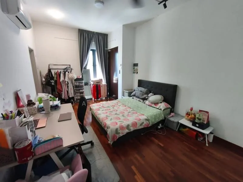 Bedroom features: queen-size bed with floral bedding, upholstered headboard, wooden flooring, floor-to-ceiling window with sheer curtains, desk with chair, clothing rack, plastic storage drawers, decorative items on bedside table, wall-mounted air conditioning unit, ceiling fan, wall-mounted mirror; style: modern.