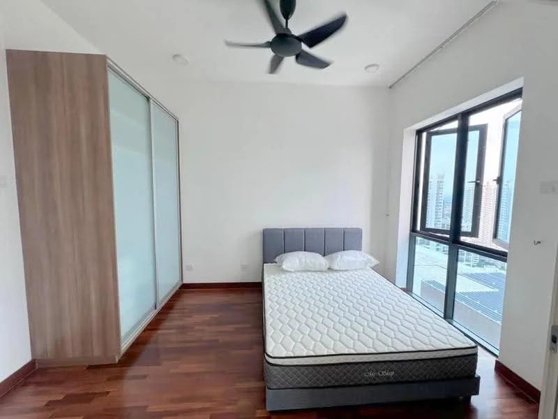 Bedroom features: queen-size bed, upholstered headboard, 2 pillows, wooden flooring, floor-to-ceiling windows, city view, ceiling fan, built-in wardrobe with sliding doors, white walls; style: modern; view: city.