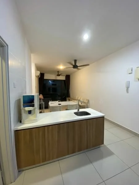 Pacific Star (Service Residence), Seksyen 13, Petaling Jaya — view 2 of 5 in Pacific Star (Service Residence) — for Rent