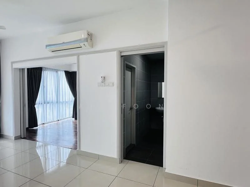 Pacific Star (Service Residence), Seksyen 13, Petaling Jaya — view 2 of 5 in Pacific Star (Service Residence) — for Rent