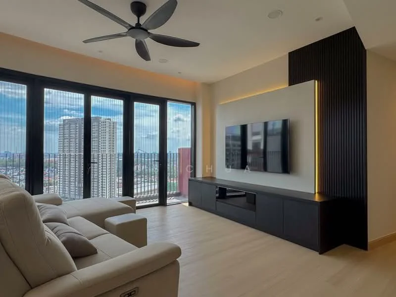 Living features: 3-seater fabric sofa in light beige, wall-mounted TV, black TV console, recessed LED downlights, 5-blade ceiling fan, floor-to-ceiling windows, city skyline view, light wood flooring, black accent wall with feature lighting, open layout; style: modern; view: city.