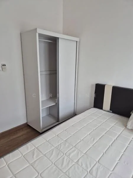 Bedroom features: queen-size bed, upholstered headboard, white bedding, built-in wardrobe with sliding doors, wooden flooring, white painted walls, decorative pillow; style: modern.