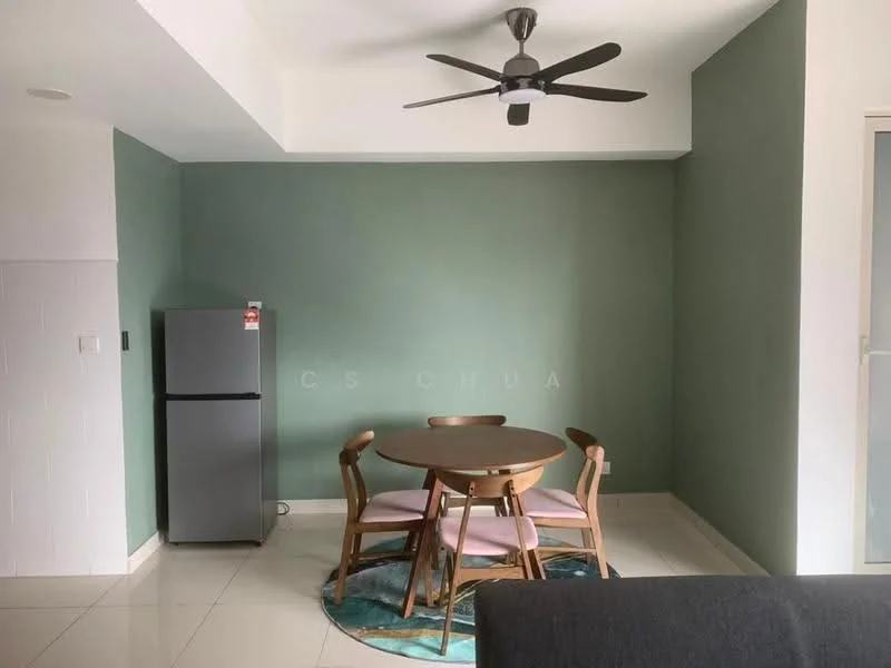 Dining features: round dining table, 4 wooden dining chairs with pink upholstery, green painted walls, white ceiling, ceiling fan, refrigerator, tile flooring, decorative area rug; style: modern.