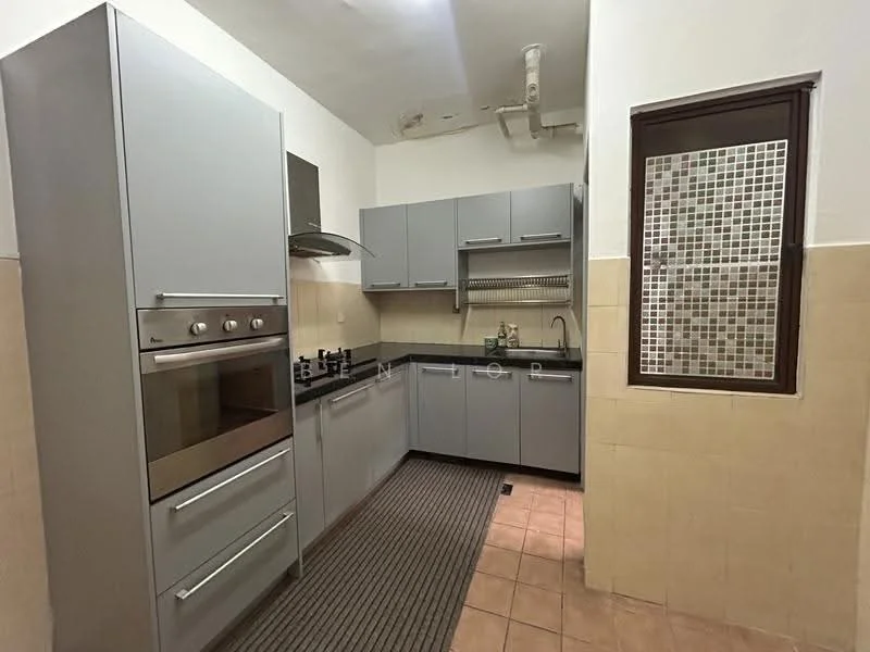 Kitchen features: grey cabinetry, black granite countertop, built-in oven, 4-burner gas hob, stainless-steel range hood, single-bowl stainless-steel sink, chrome pull-down faucet, tile backsplash with mosaic pattern, ceramic tile flooring, wall-mounted shelving, window with grid pattern, recessed lighting; style: modern.