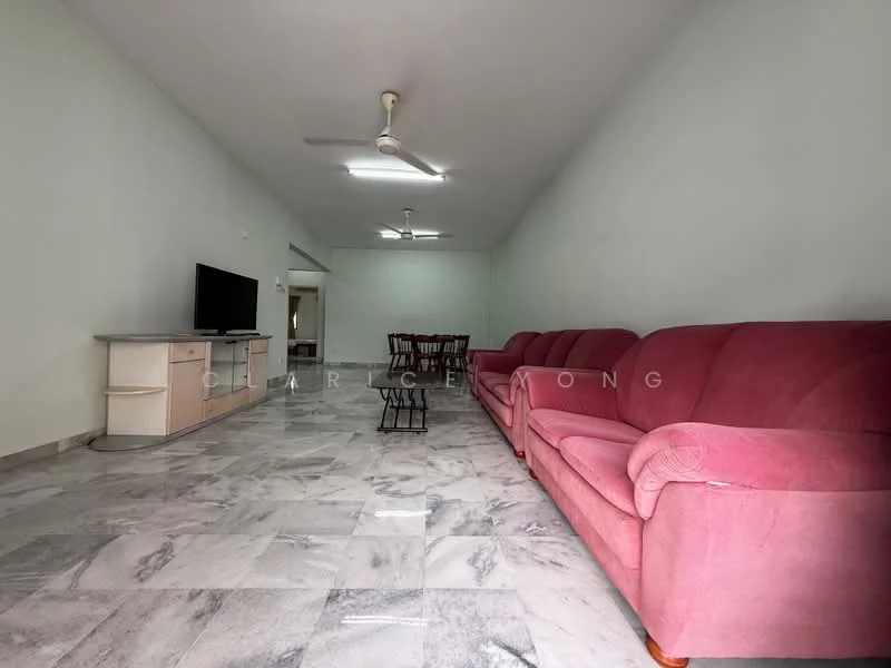 Living features: pink fabric sofa, 3-seater sofa, 2-seater sofa, marble flooring, ceiling fan, wall-mounted TV, TV console, dining table with chairs, large windows, neutral painted walls, recessed ceiling lights; style: modern.