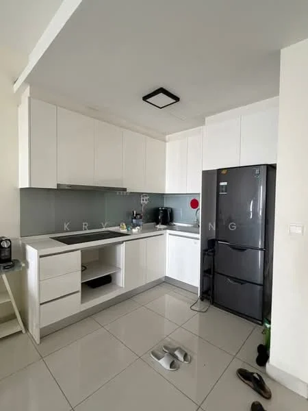 Kitchen features: white flat-panel cabinets, grey backsplash, stainless-steel sink, chrome pull-down faucet, built-in oven, freestanding fridge in black, ceramic tile flooring, recessed ceiling lights, countertop with integrated cooktop, open shelving, coffee machine, toaster; style: modern.