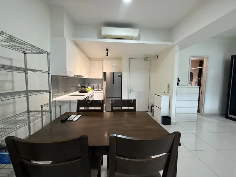 Kitchen features: white cabinetry, stainless-steel fridge, built-in oven, 4-burner gas hob, single-bowl stainless-steel sink, chrome pull-down faucet, grey countertop, tile backsplash, open shelving, dining table with 4 chairs, recessed downlights, wall-mounted split AC, ceramic tile flooring; style: modern.