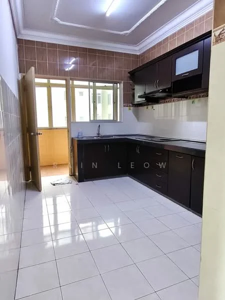 Pangsapuri Bayu Suria (Summerfields Apartments), Taman Impian Ehsan, Balakong