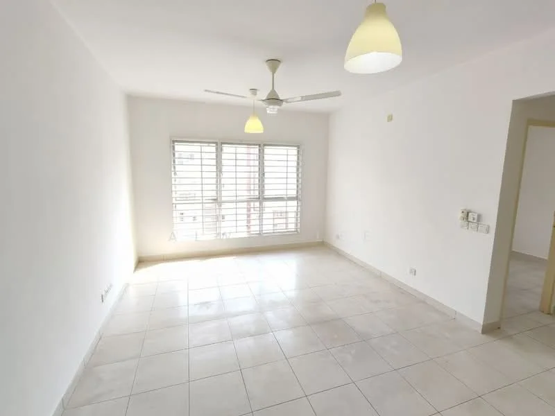 Living features: white painted walls, tile flooring, 5-blade ceiling fan with light, floor-to-ceiling windows with blinds, natural light, light fixtures, neutral color scheme, open layout; style: modern.