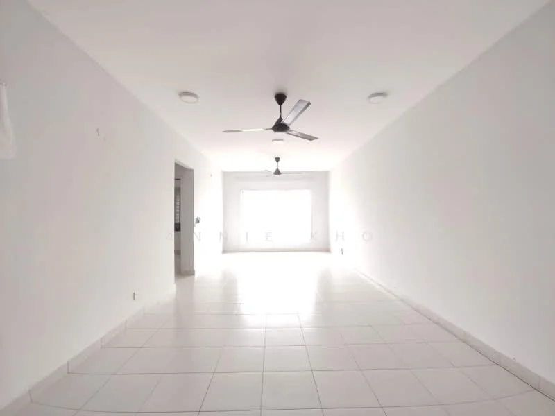 Room features: white painted walls, ceramic tile flooring, recessed downlights, 2-blade ceiling fan, large window, open space layout; style: modern.